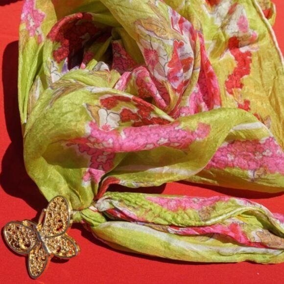 Vintage Green & Pink Flowered Scarf w/Butterfly Pin - Picture 6 of 9
